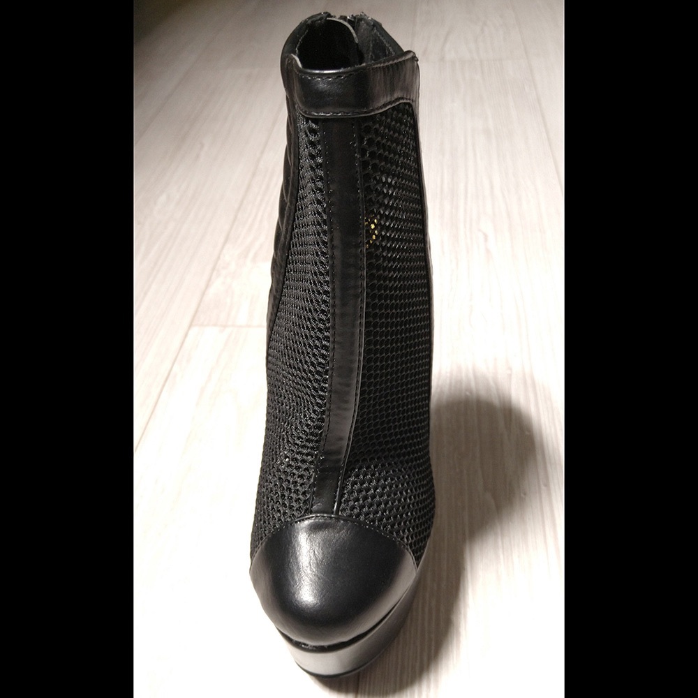 Mesh Stiletto Heels - Picture 6 of 7